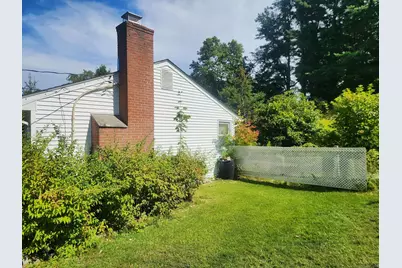 21 Brookview Avenue, Wallingford, CT 06492 - Photo 19