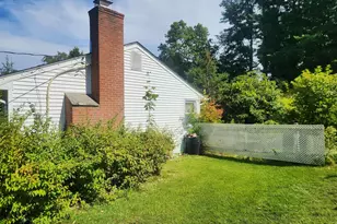 21 Brookview Ave, Wallingford, CT 06492 - Photo 19