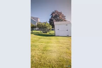 434 Parker Avenue South, Meriden, CT 06450 - Photo 9