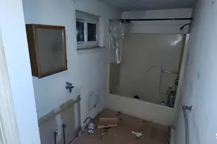 123 Blackstone Village, Meriden, CT 06450 - Photo 9