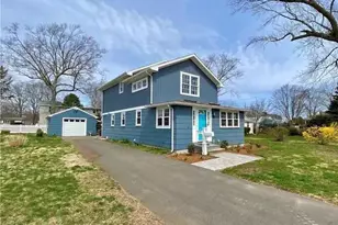 8 Clinton Ave, Old Saybrook, CT 06475 - Photo 23