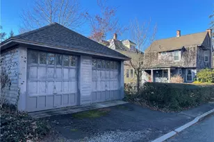 178 Elm St, Meriden, CT 06450 - Photo 13