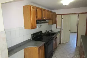 214 Burnsford Ave, Bridgeport, CT 06606 - Photo 13