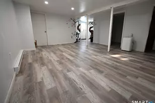 124 Holly Hill Dr, Montville, CT 06382 - Photo 27