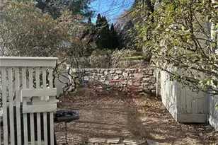 14 Quassuk Rd, Woodbury, CT 06798 - Photo 5