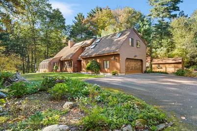 21 Christmas Tree Hill, Canton, CT 06019 - Photo 1