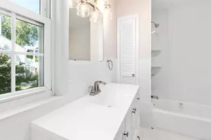 196 Woodrow Ave, Fairfield, CT 06890 - Photo 11