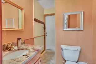 200 N Farm Rd, Middlebury, CT 06762 - Photo 35