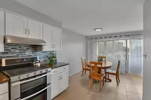 30 Woodland St, Hartford, CT 06105 - Photo 7