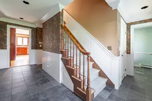 38 Barnhill Rd, Woodbury, CT 06798 - Photo 3