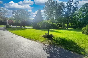 121 Lewis Rd, Trumbull, CT 06611 - Photo 27