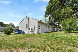 150 San Gabriel Ave, Stratford, CT 06614 - Photo 35