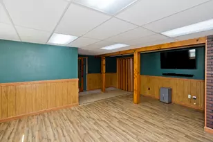 5 Michael Dr, Enfield, CT 06082 - Photo 33