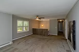 5 Michael Dr, Enfield, CT 06082 - Photo 5