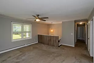 5 Michael Dr, Enfield, CT 06082 - Photo 9