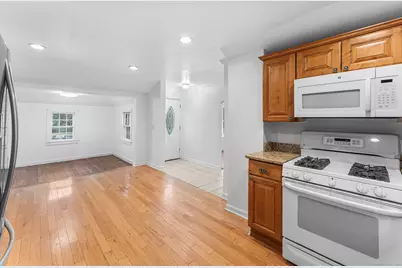 20 Georgetown Road, Weston, CT 06883 - Photo 5