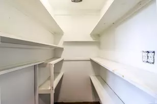 79 W Wooster St, Danbury, CT 06810 - Photo 17