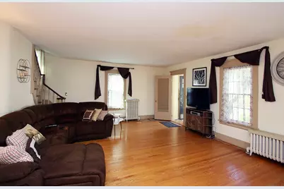 181 Buckingham Street, Waterbury, CT 06710 - Photo 5