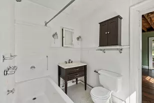 275 Kenyon St, Hartford, CT 06105 - Photo 31