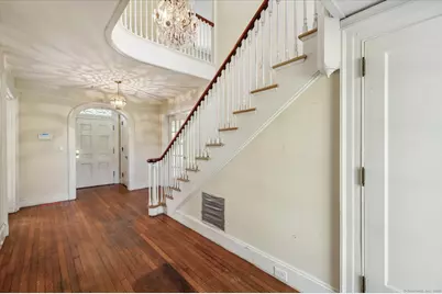 275 Kenyon Street, Hartford, CT 06105 - Photo 9