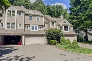 123 Governor Trumbull Way, Trumbull, CT 06611 - Photo 17