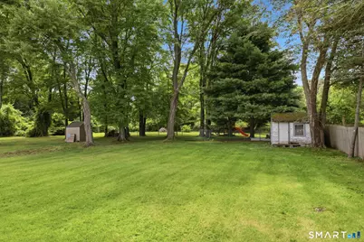 15 Lin Sal Street, Windsor Locks, CT 06096 - Photo 9