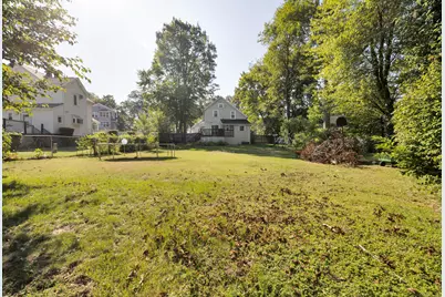 94 Larrabee Street, East Hartford, CT 06108 - Photo 11
