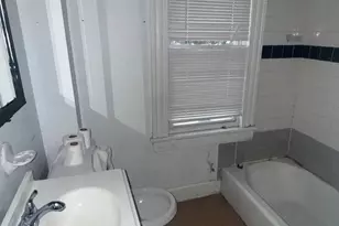 17 Pleasant St, Norwalk, CT 06855 - Photo 7