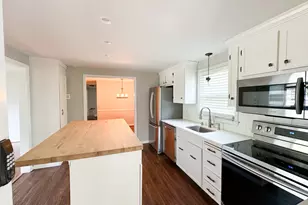 176 Wolcott Hill Rd, Wethersfield, CT 06109 - Photo 3