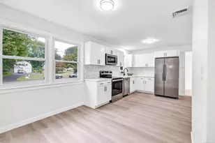 275 Dayton Rd, Trumbull, CT 06611 - Photo 5