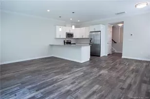 2 Murthas Wy, Granby, CT 06035 - Photo 9