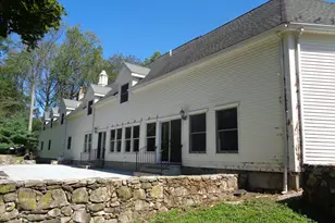 531 Hollow Tree Ridge Rd, Darien, CT 06820 - Photo 3