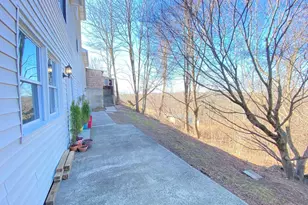 5 Hillside Dr, New Fairfield, CT 06812 - Photo 15