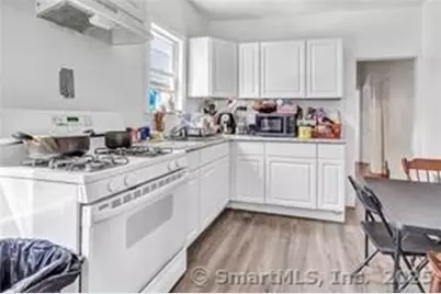 75 Sanford Avenue, Bridgeport, CT 06604 - Photo 3