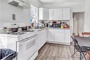 75 Sanford Ave, Bridgeport, CT 06604 - Photo 3