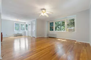 3 Jo Anne St, East Lyme, CT 06357 - Photo 3