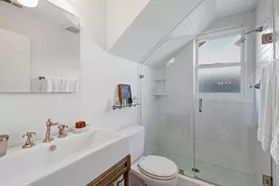 64 Ocean Dr E, Stamford, CT 06902 - Photo 21