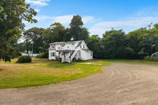 224 Shore Rd, Old Lyme, CT 06371 - Photo 13