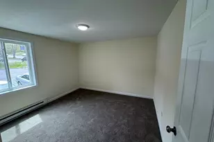 123 Burgundy Hill Ln, Middletown, CT 06457 - Photo 7