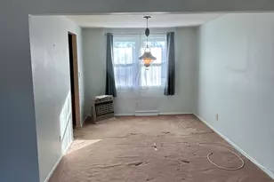 47 Williamson Rd, Hamden, CT 06517 - Photo 3