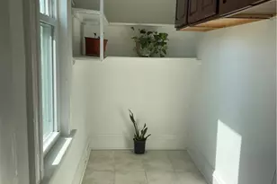 115 Oak St, Bridgeport, CT 06604 - Photo 15