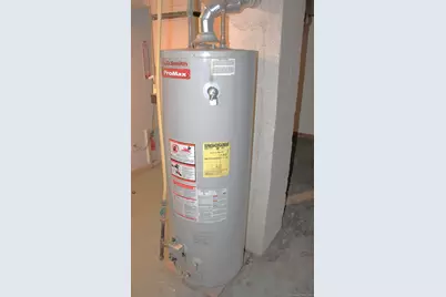 17 Guilford Court, East Haven, CT 06512 - Photo 21