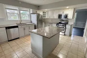 1265 Lindley St, Bridgeport, CT 06606 - Photo 11