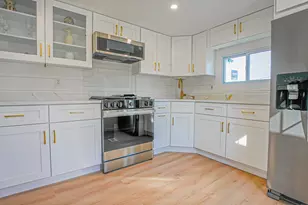 525 E Main St, Branford, CT 06405 - Photo 5