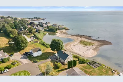 25 Division Street, Waterford, CT 06385 - Photo 3