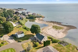 25 Division St, Waterford, CT 06385 - Photo 3