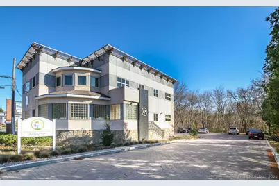 118 South Broad Street, Stonington, CT 06379 - Photo 1