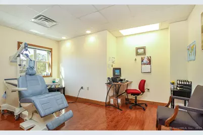 118 South Broad Street, Stonington, CT 06379 - Photo 15