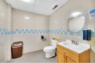 142 Hanover Street, Meriden, CT 06451 - Photo 11