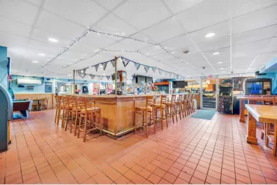 142 Hanover Street, Meriden, CT 06451 - Photo 3